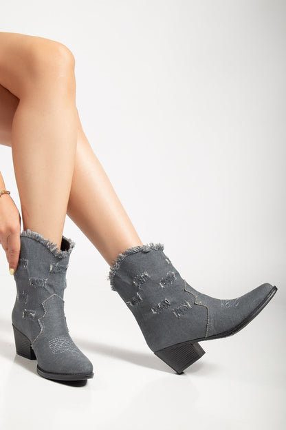 Kadın Yırtık Detaylı Kot Bot Nakış İşlemeli Kovboy Tarzı Cowgirl