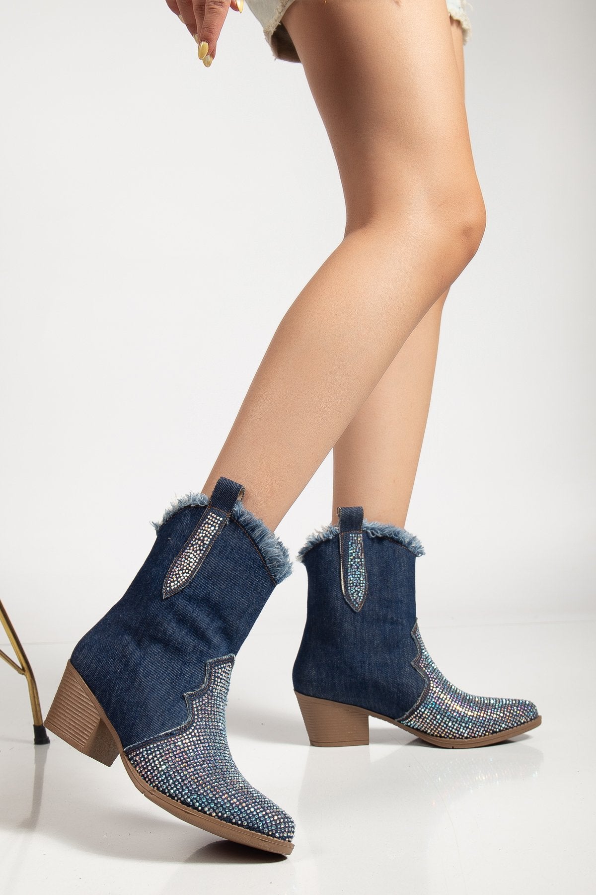 Kadın Yırtık Detaylı Kot Bot Taşlı Kovboy Tarzı Cowgirl Bot