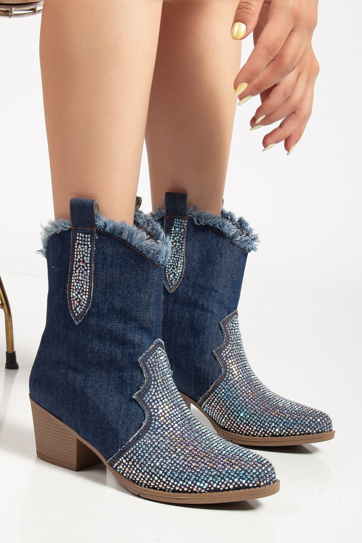 Kadın Yırtık Detaylı Kot Bot Taşlı Kovboy Tarzı Cowgirl Bot