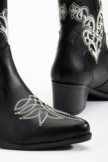 Siyah CİLT